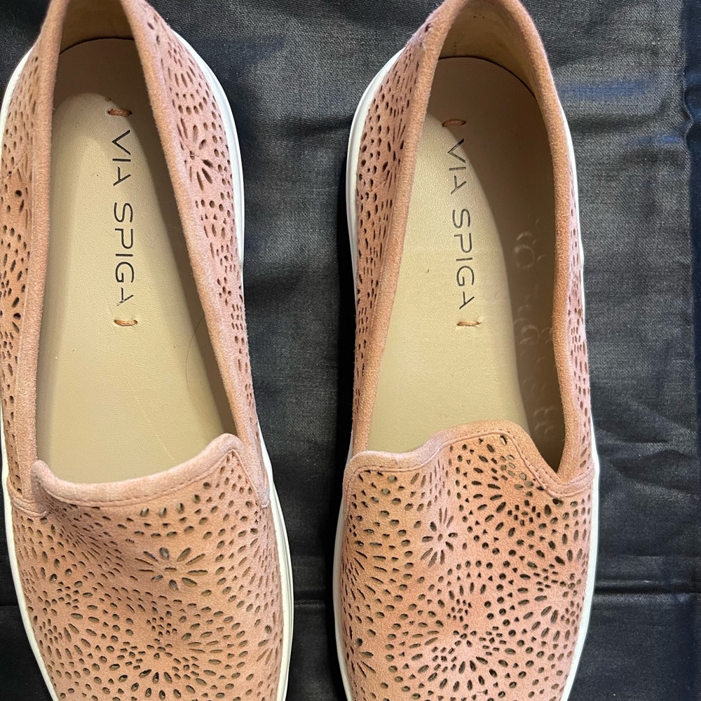 Via Spiga laser cut casual loafers size 7.5